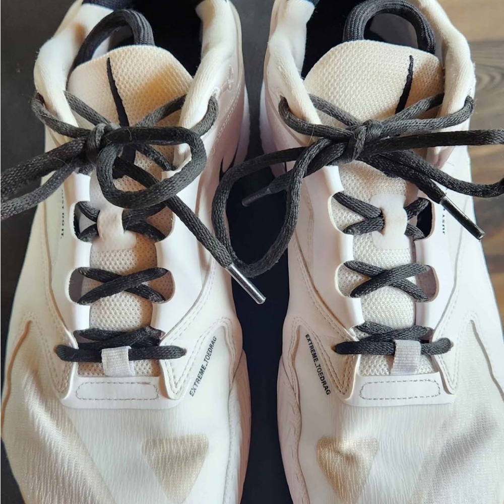 Nike Zoom HyperAce 3
Volleyball Shoes